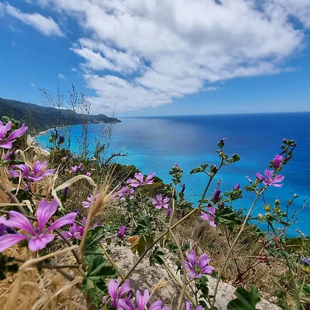Kathisma Bay - Luxury - Helios Kalamíci