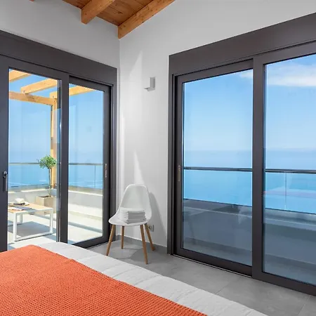 Villa Kathisma Bay - Luxury - Helios Kalamíci